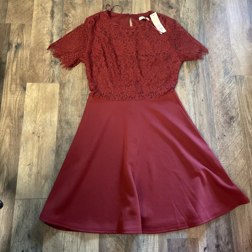 New With Tags Francesca's Dress Sz S Red Burgandy Lace Flower Fringe